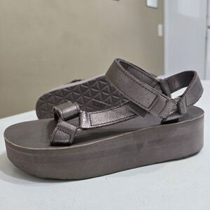 Teva Women's Leather Platform Sandals - Pewter Shimmer